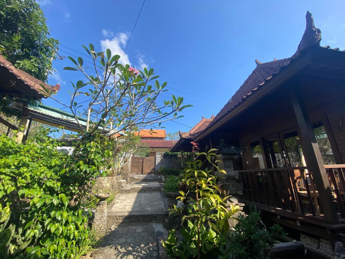 Lembah Bhucarya Hotel Lembongan Exterior foto
