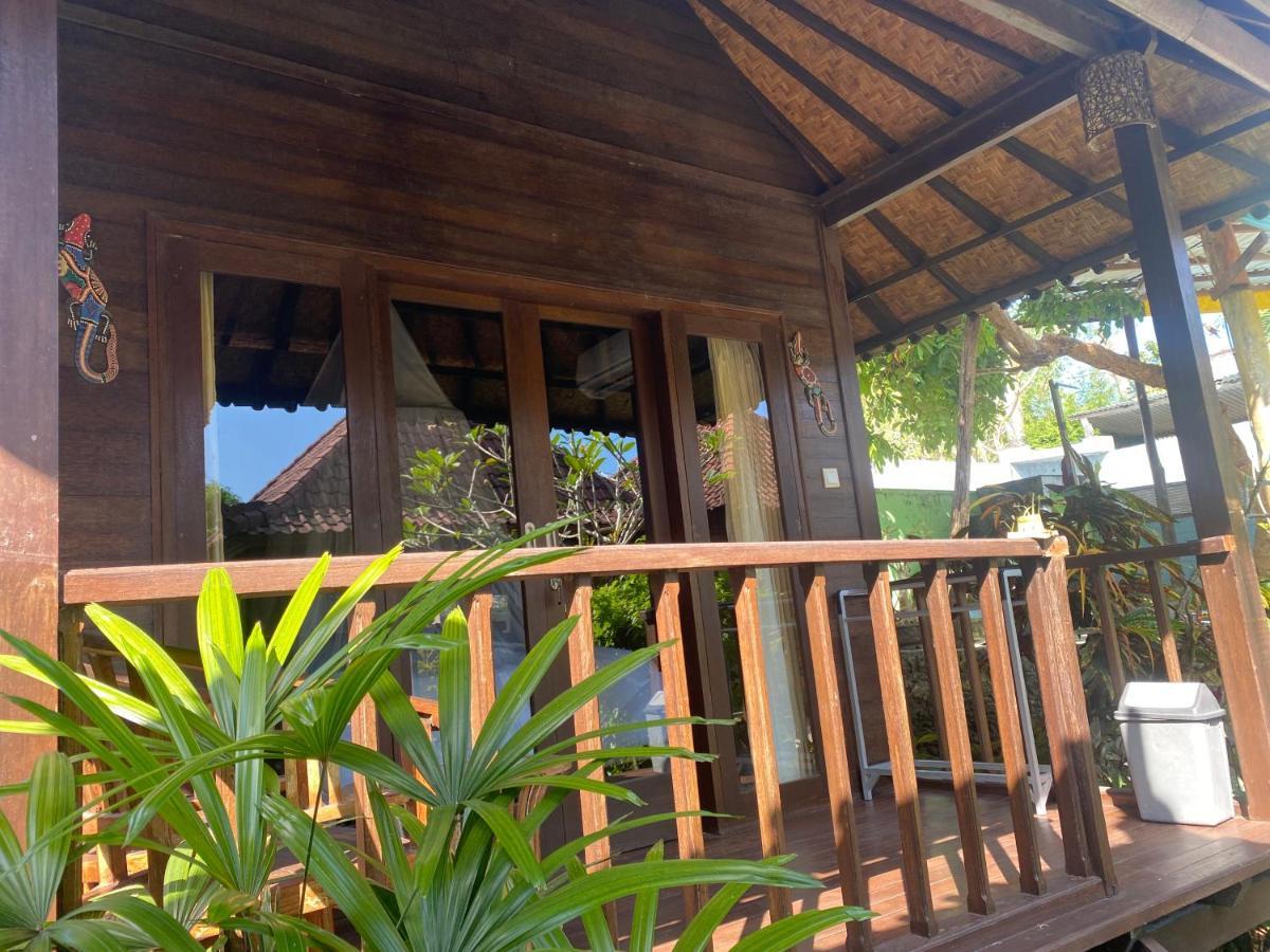 Lembah Bhucarya Hotel Lembongan Exterior foto