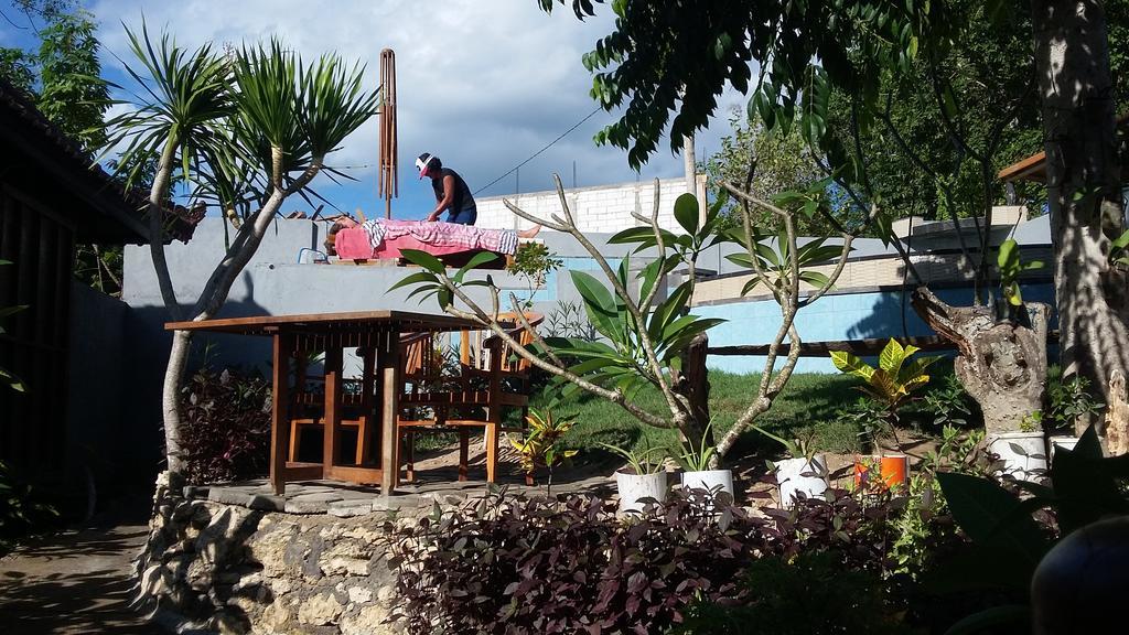 Lembah Bhucarya Hotel Lembongan Exterior foto