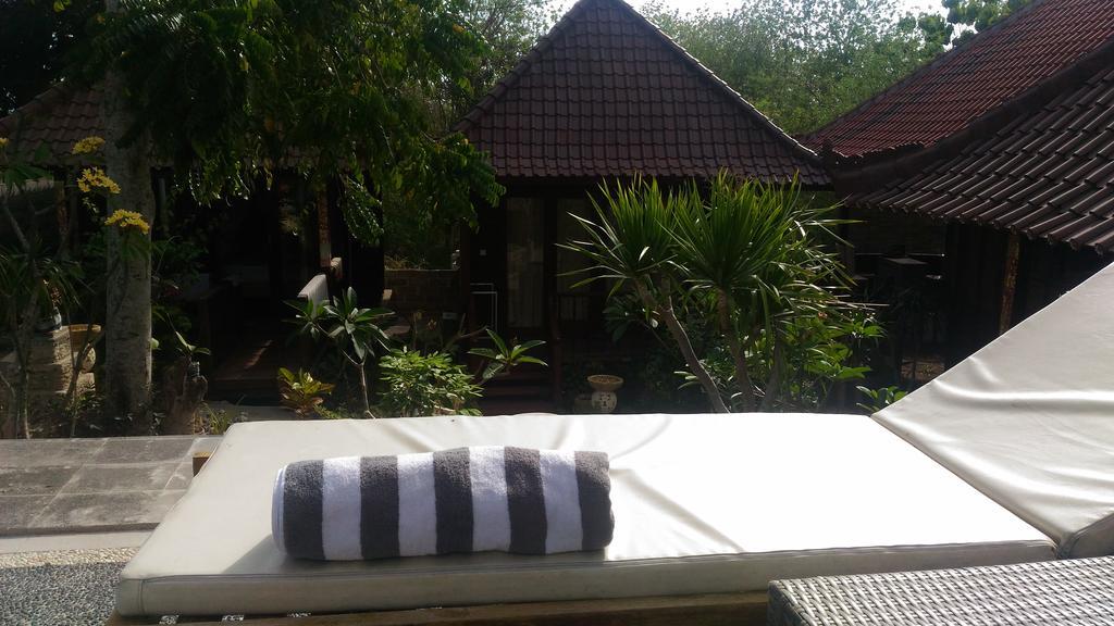 Lembah Bhucarya Hotel Lembongan Exterior foto