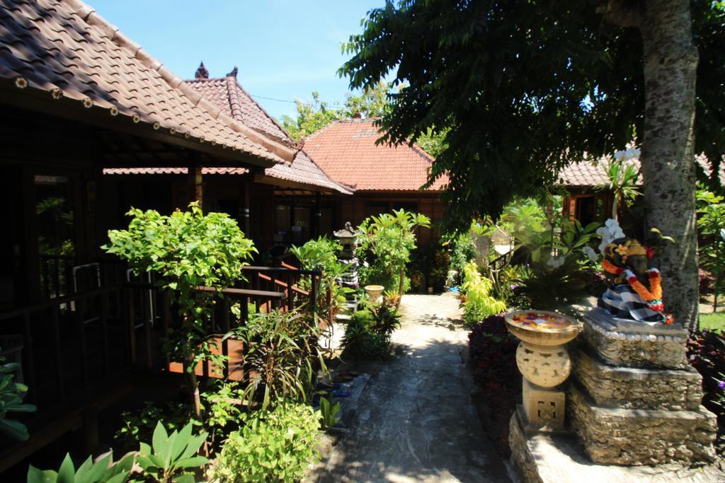 Lembah Bhucarya Hotel Lembongan Exterior foto