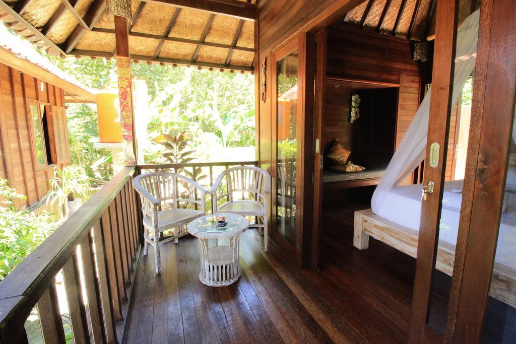 Lembah Bhucarya Hotel Lembongan Exterior foto